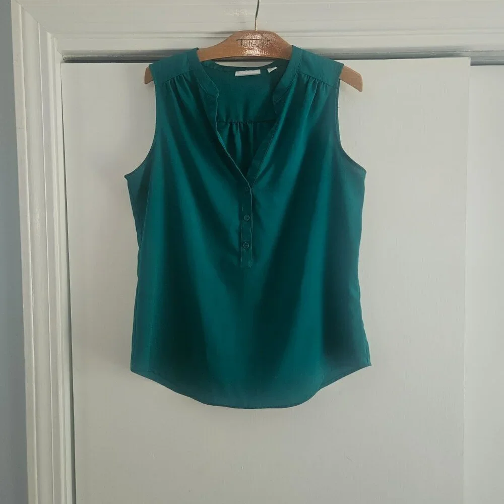 New York & Company Teal Green Sleeveless Blouse Medium Half-Button Shell - Picture 3 of 12
